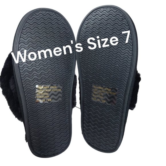 Torrid Slip-On Embellished Slipper Black Women's Size 7 NWOT - Picture 5 of 5